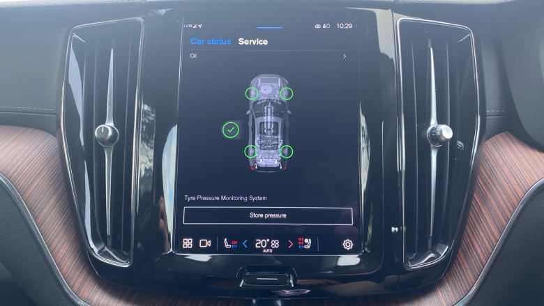 Volvo XC60 2.0 T8 [455] RC PHEV Ultimate Dark 5dr AWD Gtron Estate